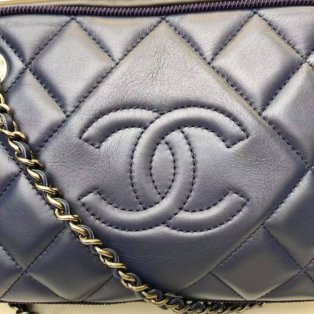 SOLD‼️Authentic Chanel small Ballerine Camera Case - Picture 2 of 16